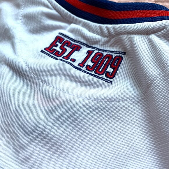 NHL - Montreal Canadiens White Long-Sleeve NHL Top - Kids Small - Picture 8 of 14